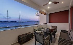 Ionis Seafront Suite